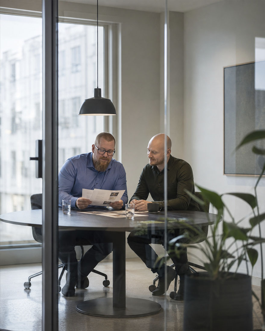 Andreas og Mikkel fra MULD Digital på kontor